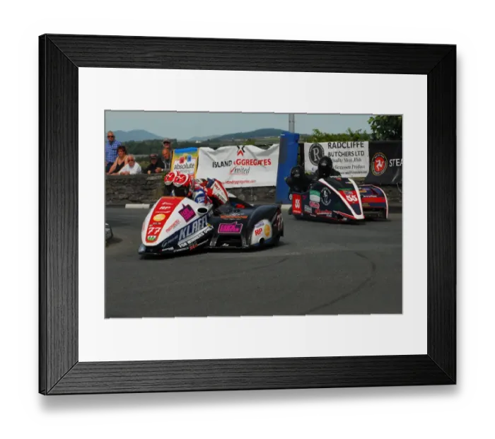 Framed Print : Tim Reeves & Patrick Farrance (DMR Klaffi Honda) and Doug Chandler & Julie Canipa (Bellas Honda) 2016 Southern 100 Framed Print : Tim Reeves & Patrick Farrance (DMR Klaffi Honda) and Doug Chandler & Julie Canipa (Bellas Honda) 2016 Southern 100