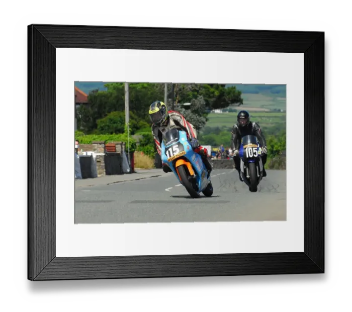 Framed Print : Peter McKillop (Honda) 2016 Southern 100 Framed Print : Peter McKillop (Honda) 2016 Southern 100