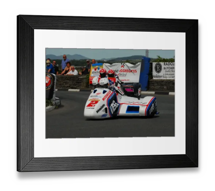 Framed Print : Ben Birchall & Tom Birchall (LCR) 2016 Southern 100 Framed Print : Ben Birchall & Tom Birchall (LCR) 2016 Southern 100