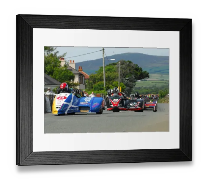 Framed Print : Alan Warden & Marc Maier (Yamaha) and Darren Hope & Lenny Bumfrey (DMR Honda) 2016 Southern 100 Framed Print : Alan Warden & Marc Maier (Yamaha) and Darren Hope & Lenny Bumfrey (DMR Honda) 2016 Southern 100