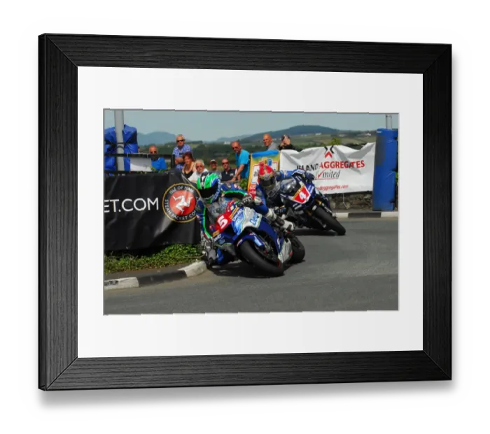 Framed Print : Ivan Lintin (Kawasaki) and Dan Kneen (Yamaha) 2016 Southern 100