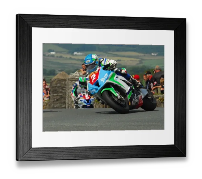 Framed Print : Dean Harrison (Kawasaki) 2016 Southern 100 Framed Print : Dean Harrison (Kawasaki) 2016 Southern 100
