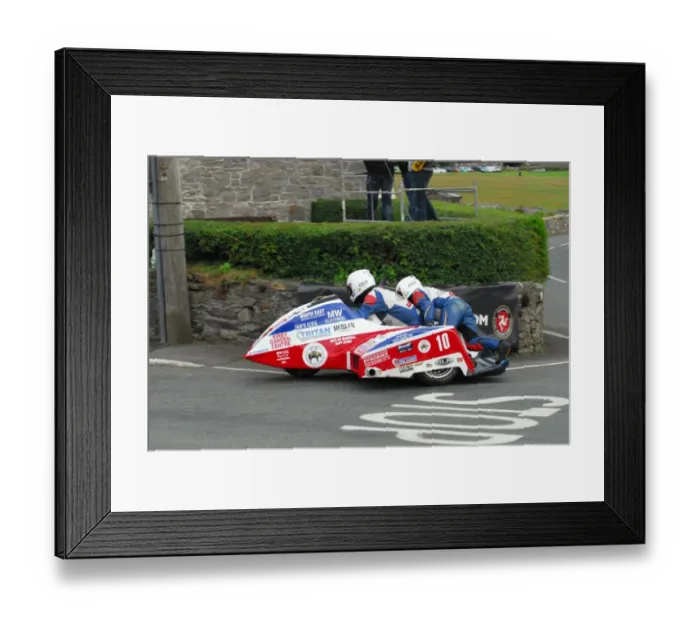 Framed Print : Greg Lambert & Kenny Cole (GLR Honda) 2016 Southern 100 Framed Print : Greg Lambert & Kenny Cole (GLR Honda) 2016 Southern 100