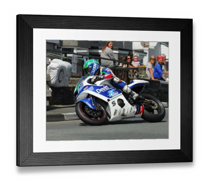 Framed Print : Ivan Lintin (Kawasaki) 2016 Southern 100