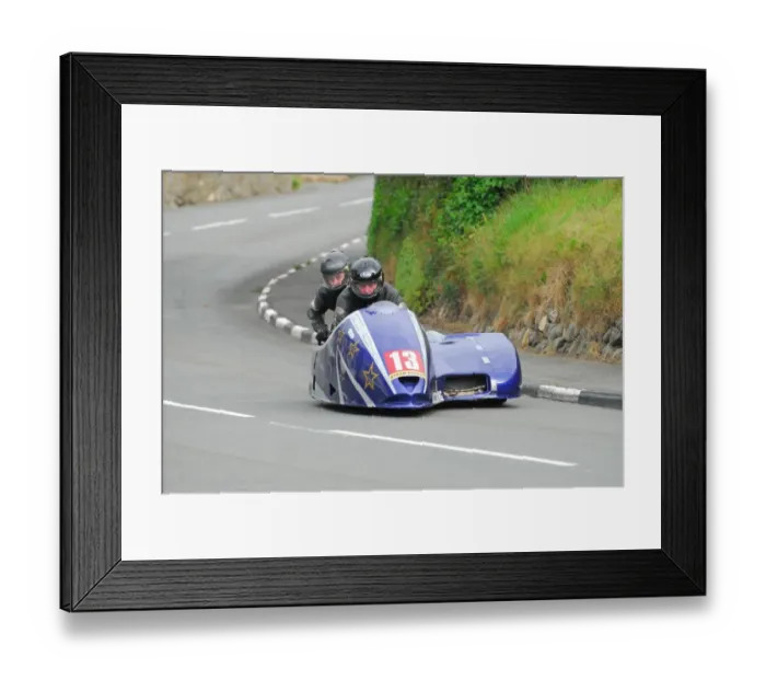 Framed Print : Brian Kelly & Jason O Connor (MR Equipe Yamaha) 2016 Southern 100 Framed Print : Brian Kelly & Jason O Connor (MR Equipe Yamaha) 2016 Southern 100