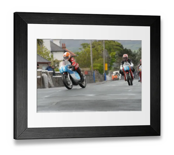 Framed Print : Peter Richardson (Suzuki) and Ian Rycroft (Honda) 2007 Pre TT Classic Framed Print : Peter Richardson (Suzuki) and Ian Rycroft (Honda) 2007 Pre TT Classic