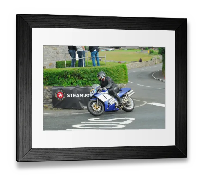 Framed Print : Bob Simmons (Honda) 2016 Southern 100 Framed Print : Bob Simmons (Honda) 2016 Southern 100
