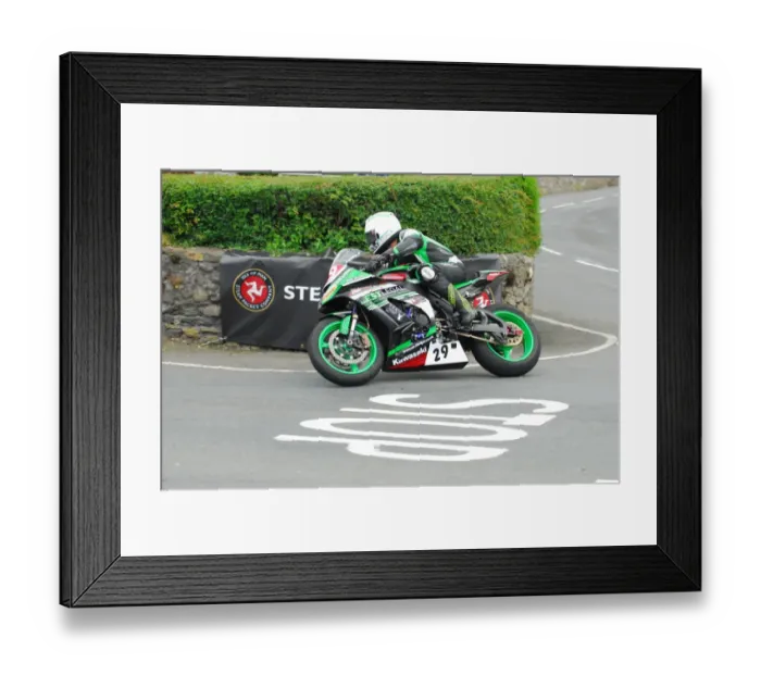 Framed Print : Frank Gallagher (Kawasaki) 2016 Southern 100 Framed Print : Frank Gallagher (Kawasaki) 2016 Southern 100
