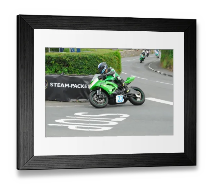 Framed Print : Adrian Kershaw (Kawasaki) 2016 Southern 100 Framed Print : Adrian Kershaw (Kawasaki) 2016 Southern 100