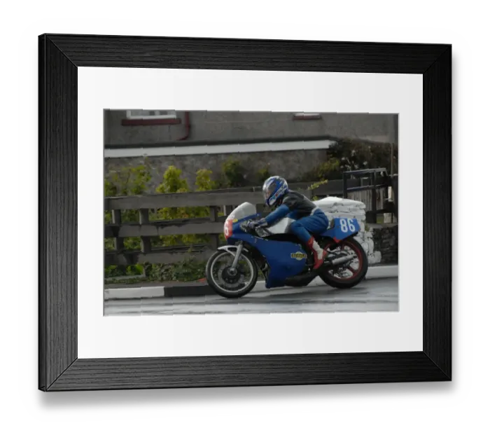 Framed Print : Tony Russell (Yamaha) 2007 Pre TT Classic