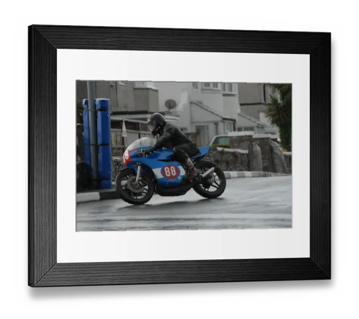 Framed Print : Danny Pullen (Shepherd Yamaha) 2007 Pre TT Classic Framed Print : Danny Pullen (Shepherd Yamaha) 2007 Pre TT Classic