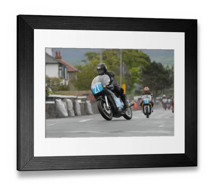 Framed Print : Steve Gibbs (Drixton Honda) 2007 Pre TT Classic Framed Print : Steve Gibbs (Drixton Honda) 2007 Pre TT Classic