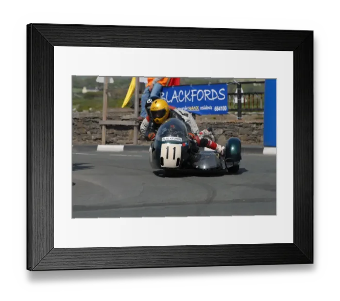 Framed Print : Steve Harpham & Wattie Brown (BSA Windle) 2007 Pre TT Classic Framed Print : Steve Harpham & Wattie Brown (BSA Windle) 2007 Pre TT Classic