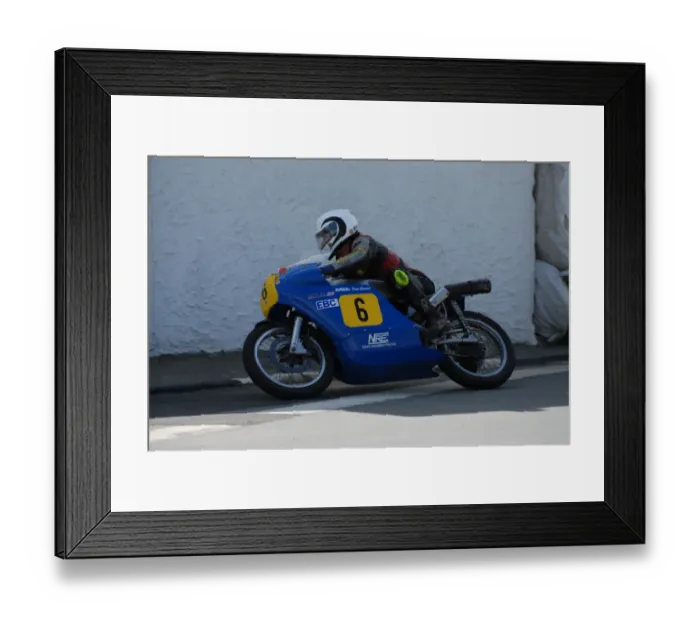 Framed Print : Paul Coward (Nourish Weslake) 2007 Pre TT Classic Framed Print : Paul Coward (Nourish Weslake) 2007 Pre TT Classic