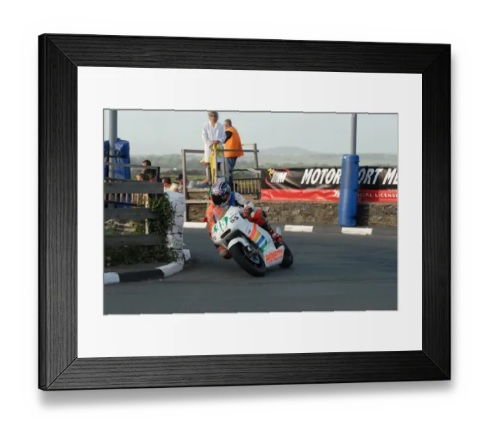 Framed Print : Dean Martin (Honda) 2009 Post TT Framed Print : Dean Martin (Honda) 2009 Post TT
