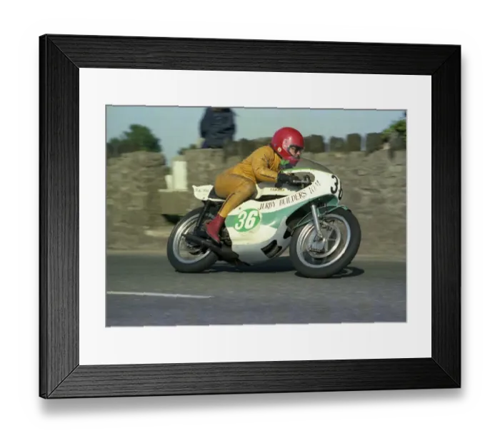 Framed Print : Malcolm Teare (Yamaha) 1979 Southern 100 Framed Print : Malcolm Teare (Yamaha) 1979 Southern 100