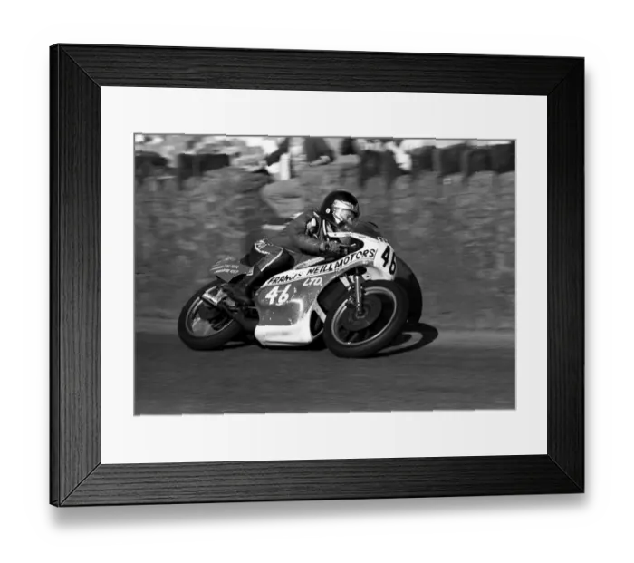 Framed Print : Jim Dunlop (Yamaha) 1979 Southern 100 Framed Print : Jim Dunlop (Yamaha) 1979 Southern 100