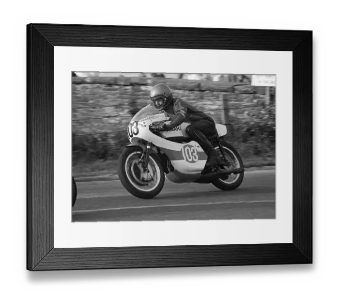 Framed Print : Brian Harrison (Yamaha) 1978 Southern 100 Framed Print : Brian Harrison (Yamaha) 1978 Southern 100