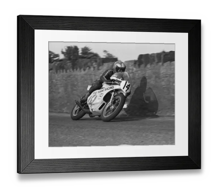 Framed Print : Monty Swann (Yamaha) 1977 Southern 100 Framed Print : Monty Swann (Yamaha) 1977 Southern 100