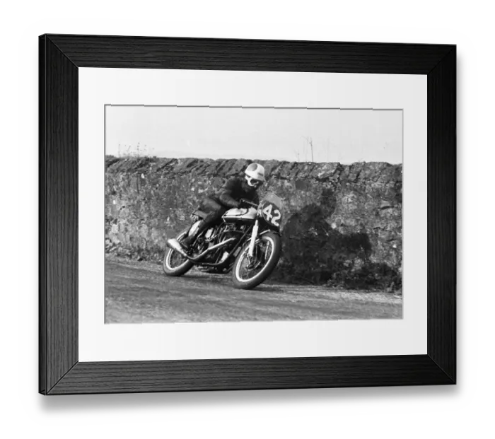 Framed Print : Dave Chadwick (RDS) 1955 Southern 100