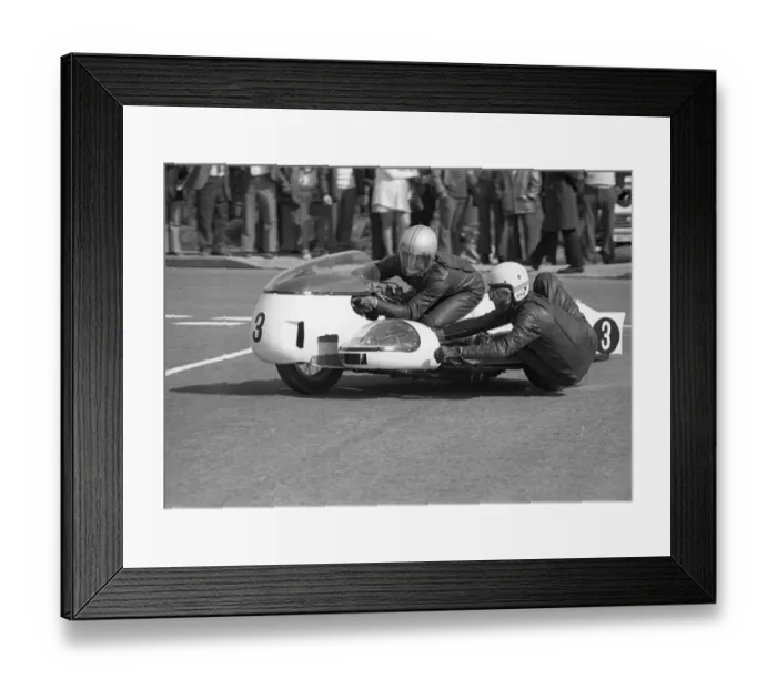 Framed Print : Keith Griffin & Malcom Sharrocks (Triumph) 1975 Jurby Road Framed Print : Keith Griffin & Malcom Sharrocks (Triumph) 1975 Jurby Road