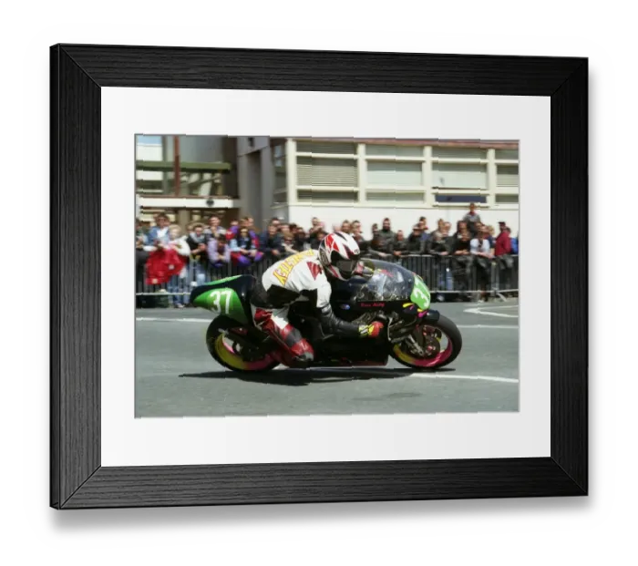 Framed Print : Bruce Anstey (Yamaha) 1996 Lightweight TT Framed Print : Bruce Anstey (Yamaha) 1996 Lightweight TT