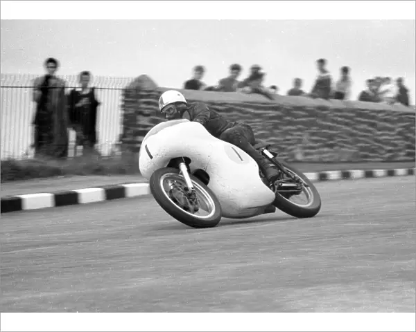 Bob Brown (Norton) 1960 Senior TT