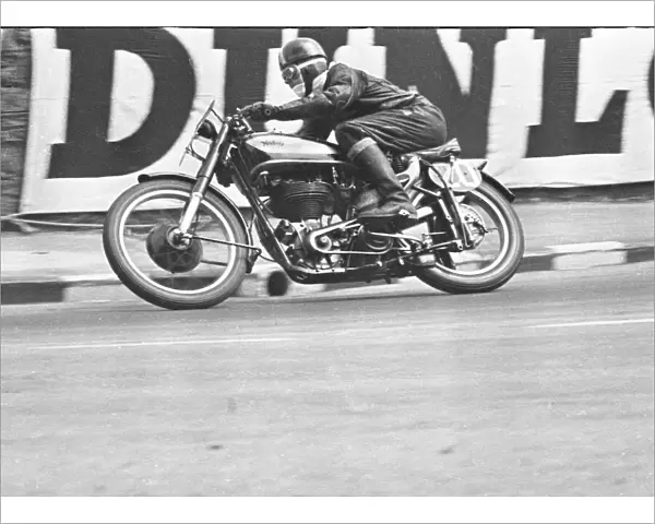 Les J Archer (Norton) 1950 Senior TT