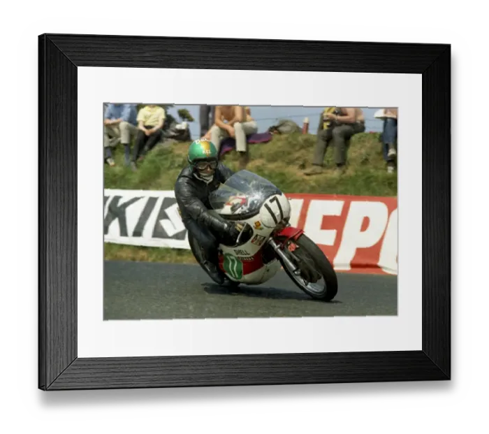 Framed Print : Kel Carruthers (Yamaha) 1970 Lightweight TT Framed Print : Kel Carruthers (Yamaha) 1970 Lightweight TT