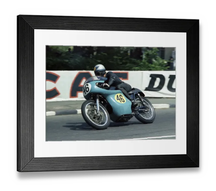 Framed Print : Dave Croxford (Matchless) 1967 Senior TT Framed Print : Dave Croxford (Matchless) 1967 Senior TT