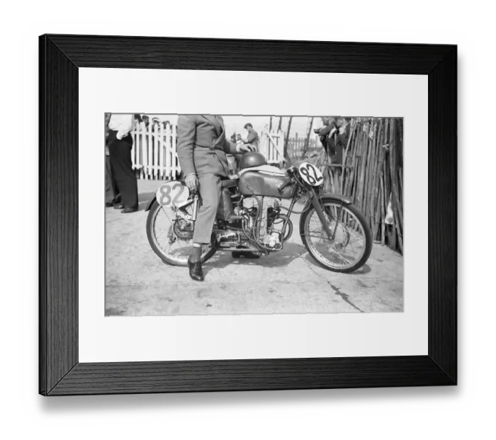 Framed Print : Angelo Copeta (MV) 1952 Ultra Lightweight TT Framed Print : Angelo Copeta (MV) 1952 Ultra Lightweight TT
