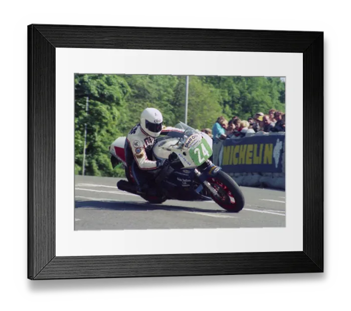 Framed Print : Iain Duffus (Suzuki) 1987 Production B TT Framed Print : Iain Duffus (Suzuki) 1987 Production B TT