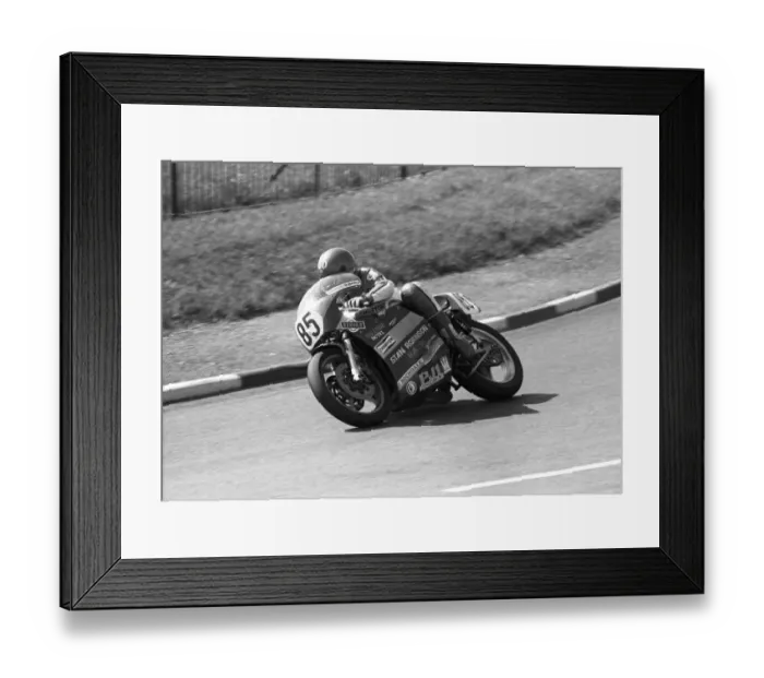 Framed Print : David Dearden (Honda), 1985 Formula One TT Framed Print : David Dearden (Honda), 1985 Formula One TT