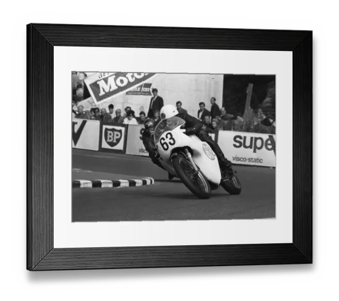 Framed Print : David Duncan (AJS) 1966 Junior TT Framed Print : David Duncan (AJS) 1966 Junior TT