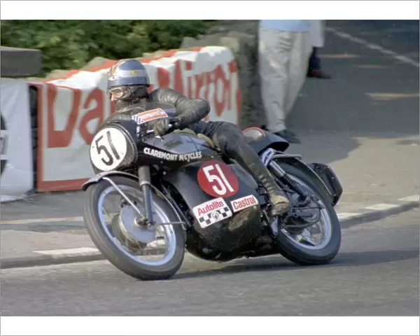 Brian Finch (Velocette) 1970 Production 500 TT