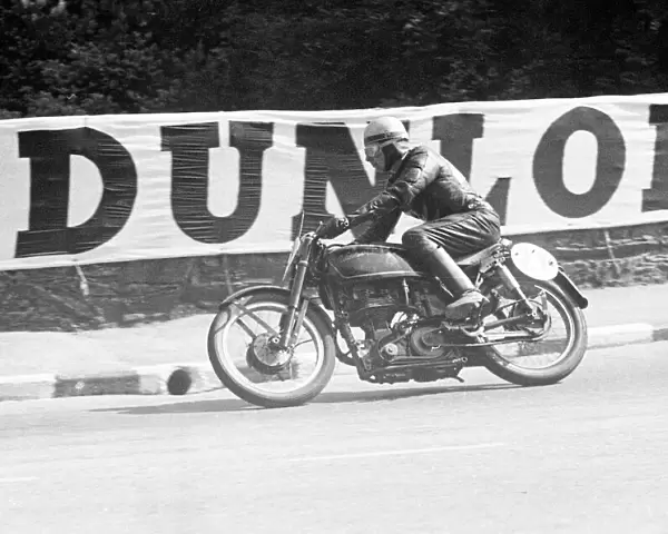 Bob Foster (Velocette) 1951 Lightweight TT