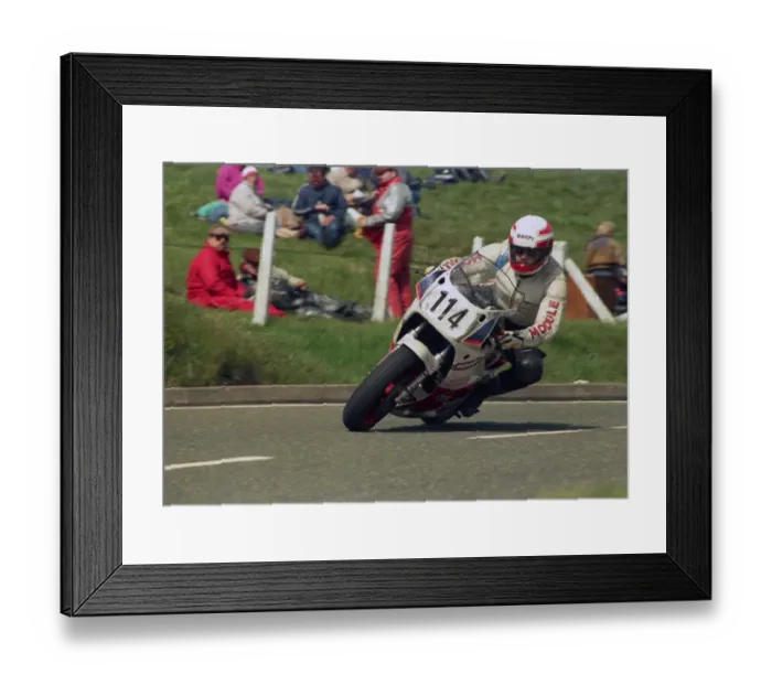 Framed Print : Andy Green (Suzuki) 1987 Formula One TT Framed Print : Andy Green (Suzuki) 1987 Formula One TT