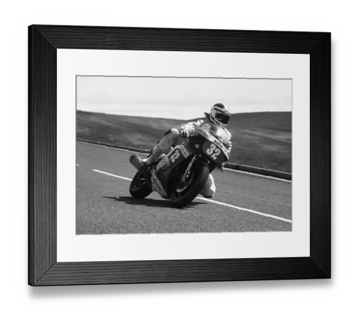 Framed Print : Elmer Geulen (Suzuki) 1986 Production A TT Framed Print : Elmer Geulen (Suzuki) 1986 Production A TT