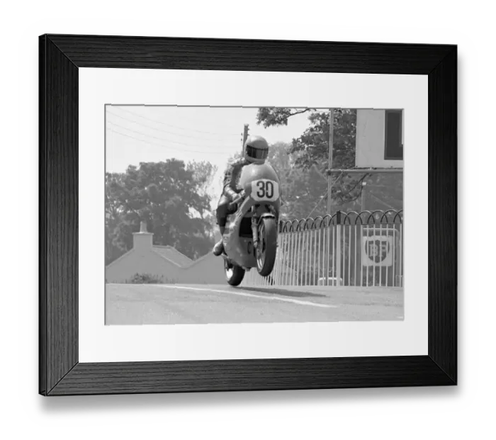 Framed Print : Phil Gurner (Yamaha) 1975 Open Classic TT Framed Print : Phil Gurner (Yamaha) 1975 Open Classic TT