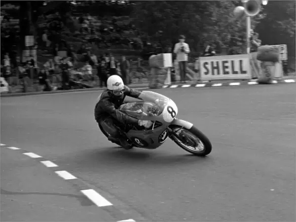 Stuart Graham (Honda) 1966 Lightweight TT