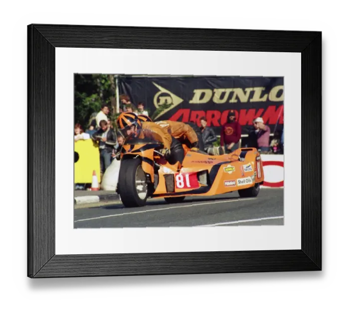Framed Print : Roy Hanks & Tom Hanks (NRTH) 1987 Sidecar TT Framed Print : Roy Hanks & Tom Hanks (NRTH) 1987 Sidecar TT
