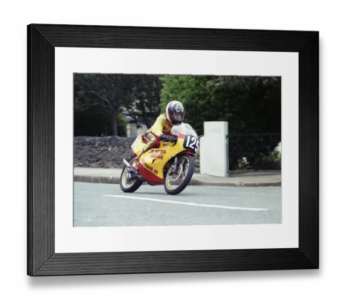 Framed Print : Clifford Hanna (MBA) 1989 Ultra Lightweight TT Framed Print : Clifford Hanna (MBA) 1989 Ultra Lightweight TT