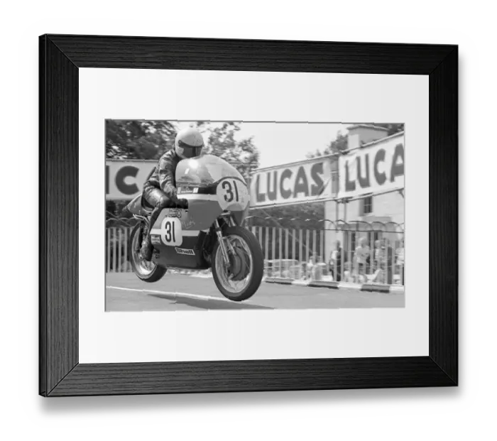 Framed Print : Dave Hughes (Harley Davidson) 1975 Classic TT Framed Print : Dave Hughes (Harley Davidson) 1975 Classic TT