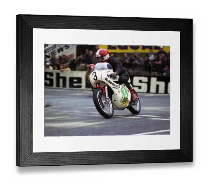 Framed Print : Ken Huggett (Maxton Yamaha) 1974 Lightweight TT Framed Print : Ken Huggett (Maxton Yamaha) 1974 Lightweight TT