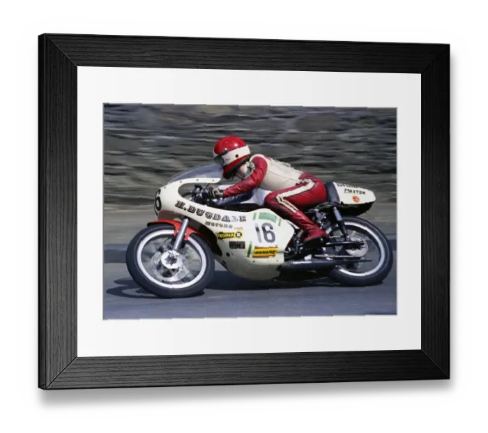 Framed Print : Ken Huggett (Maxton Yamaha) 1974 Formula 750 TT Framed Print : Ken Huggett (Maxton Yamaha) 1974 Formula 750 TT