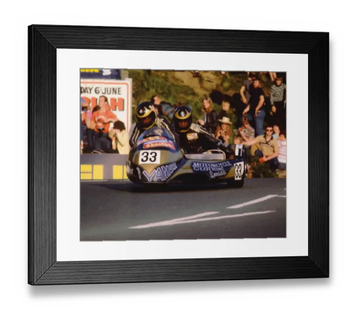 Framed Print : Dennis Holmes & Steve Bagnall (Yamaha) 1982 Sidecar TT Framed Print : Dennis Holmes & Steve Bagnall (Yamaha) 1982 Sidecar TT