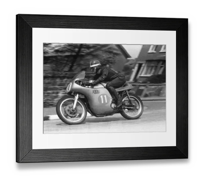 Framed Print : Mike Hailwood (Norton) 1958 Junior TT Framed Print : Mike Hailwood (Norton) 1958 Junior TT