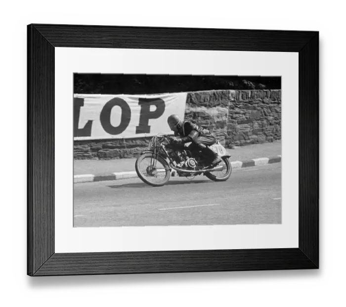 Framed Print : Robert Holton (Pankhurst special) 1951 Ultra Lightweight TT Framed Print : Robert Holton (Pankhurst special) 1951 Ultra Lightweight TT