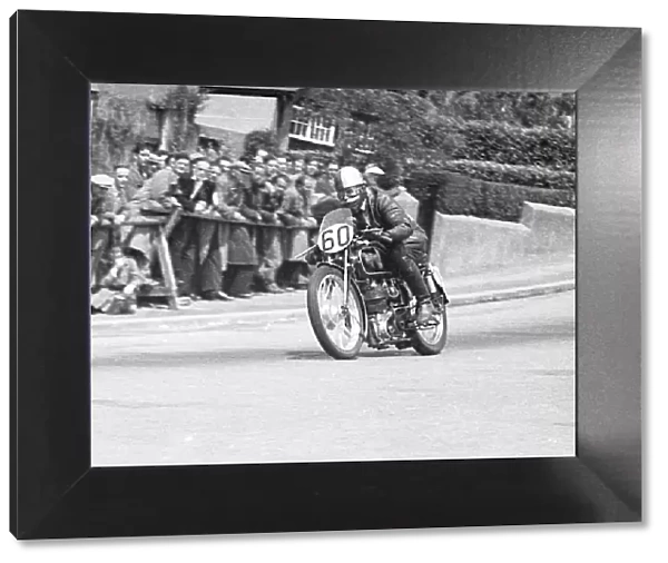 Leslie Harris (Velocette) 1950 Junior TT