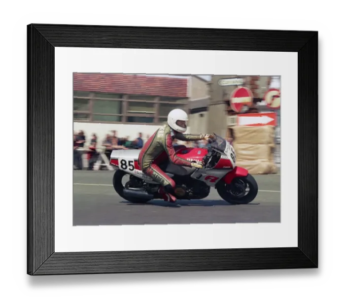 Framed Print : Rainer Isenberg (Yamaha) 1987 Formula One TT Framed Print : Rainer Isenberg (Yamaha) 1987 Formula One TT